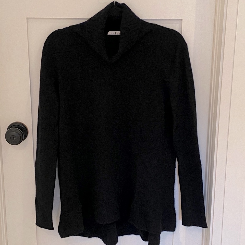 Velvet by Graham & Spencer turtleneck